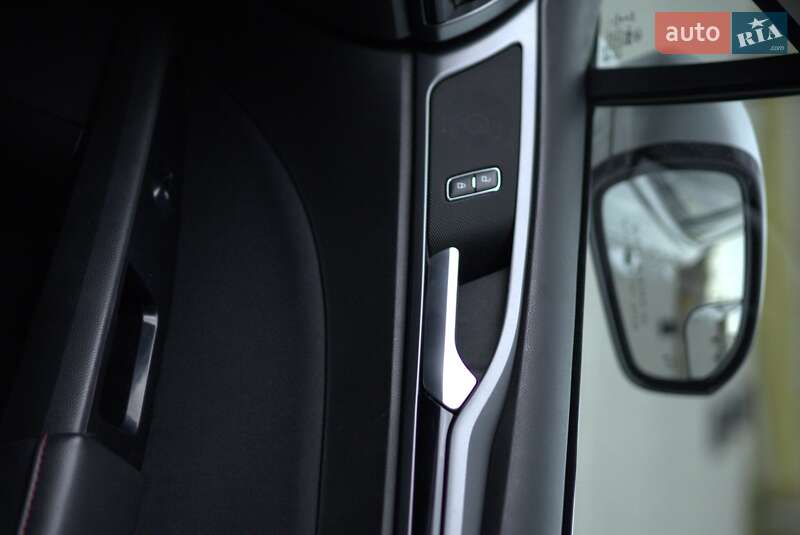 Седан Ford Fusion 2015 в Львове