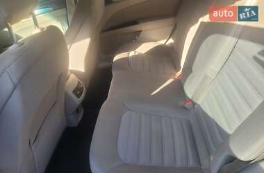 Седан Ford Fusion 2016 в 
