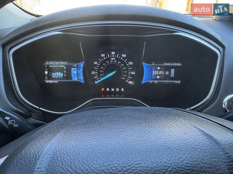 Седан Ford Fusion 2014 в Тячеві