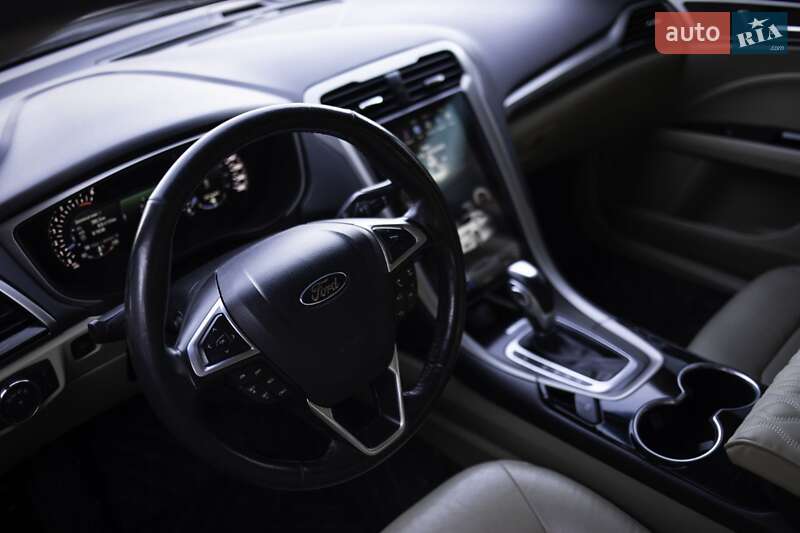 Седан Ford Fusion 2014 в Львове фото 14 Седан Ford Fusion 2014 в Львове