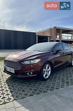 Седан Ford Fusion 2015 в Хмельницькому