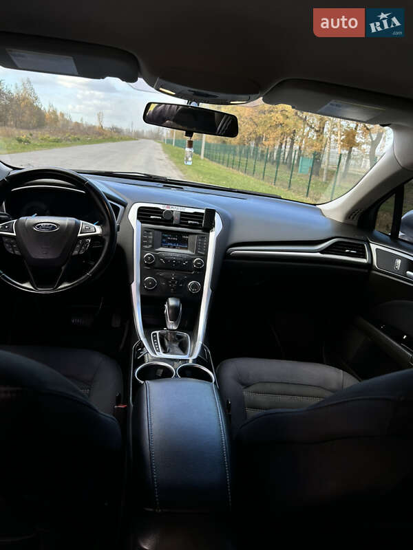 Седан Ford Fusion 2013 в Броварах
