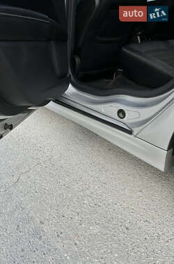 Седан Ford Fusion 2013 в 
