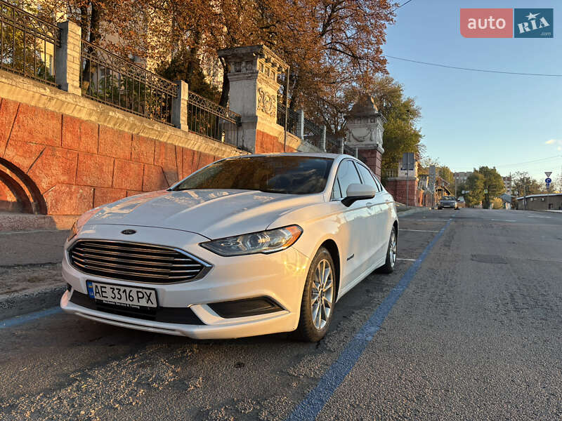 Седан Ford Fusion 2017 в Днепре