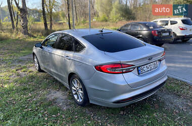 Седан Ford Fusion 2016 в Дрогобыче