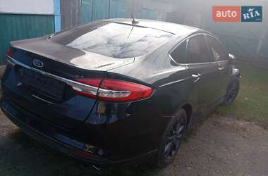 Седан Ford Fusion 2016 в Костопілі