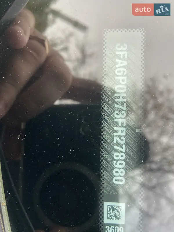 Седан Ford Fusion 2015 в 