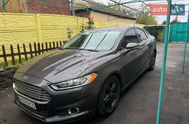 Седан Ford Fusion 2014 в Сумах