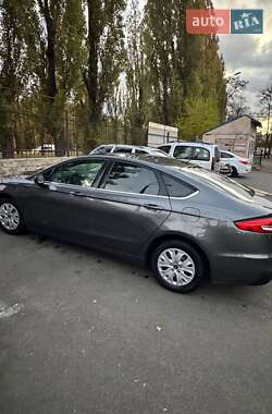 Седан Ford Fusion 2019 в Киеве