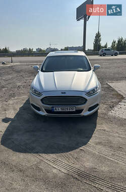 Седан Ford Fusion 2016 в Києві