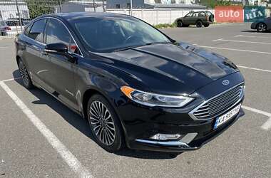 Седан Ford Fusion 2016 в 