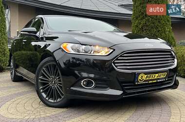 Седан Ford Fusion 2015 в Львові