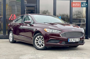 Седан Ford Fusion 2016 в Києві