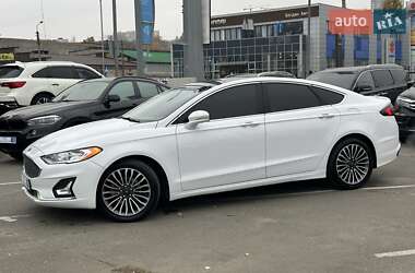 Седан Ford Fusion 2018 в Києві