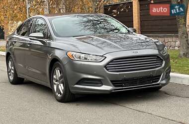 Седан Ford Fusion 2014 в Києві