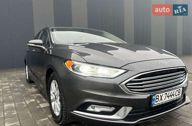 Седан Ford Fusion 2016 в Хмельницькому