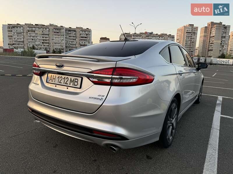 Седан Ford Fusion 2017 в Києві