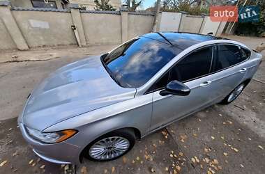 Седан Ford Fusion 2018 в 