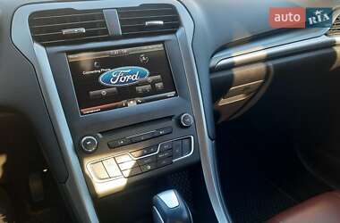 Седан Ford Fusion 2015 в Днепре