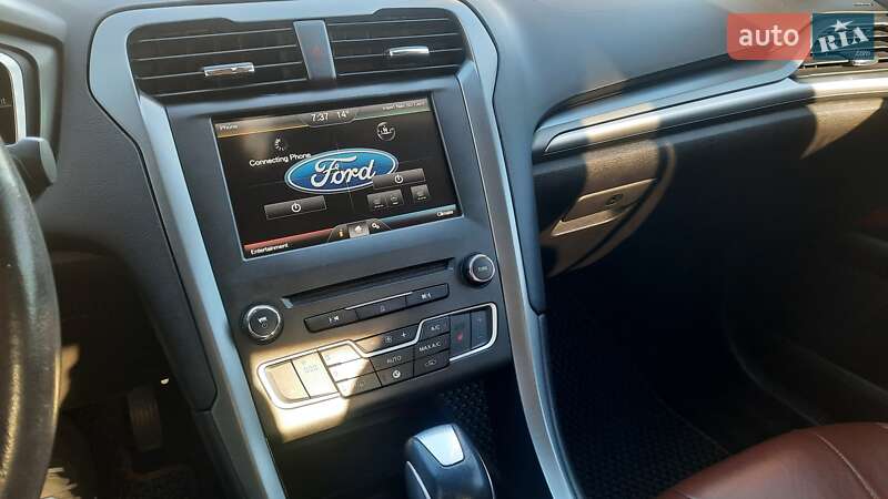 Седан Ford Fusion 2015 в Днепре