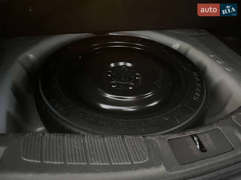 Седан Ford Fusion 2012 в Сумах