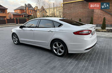 Седан Ford Fusion 2013 в Полтаві