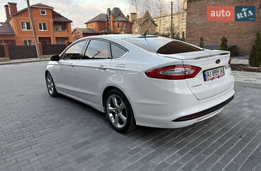 Седан Ford Fusion 2013 в Полтаві