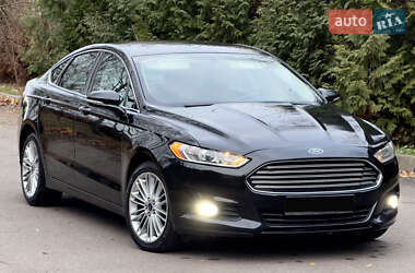 Седан Ford Fusion 2014 в Рівному