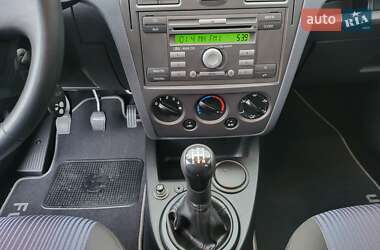 Хэтчбек Ford Fusion 2008 в Одессе