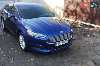 Седан Ford Fusion 2013 в Гуляйполе