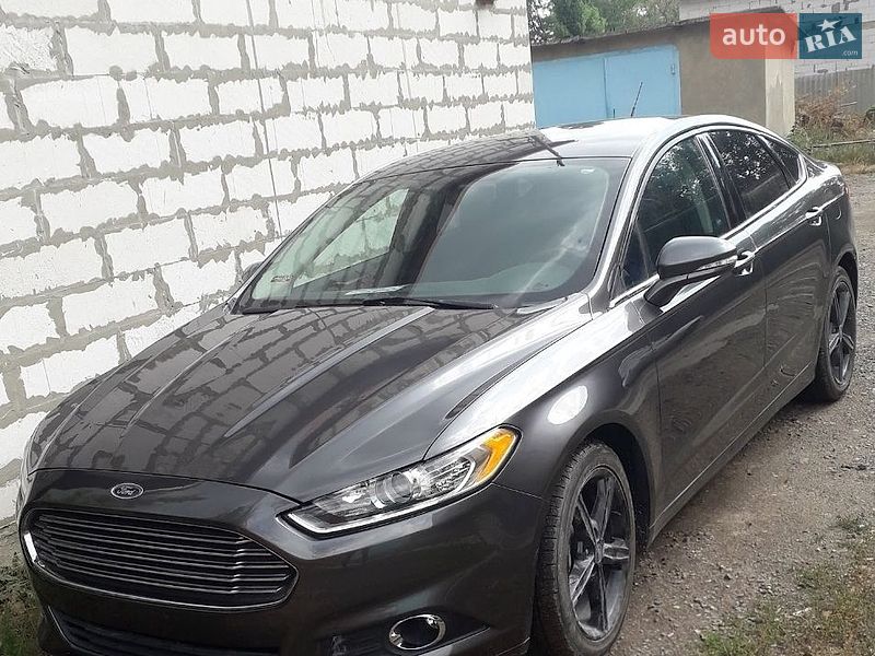 Ford Fusion 2015