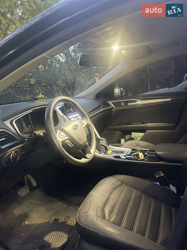 Седан Ford Fusion 2014 в Одессе