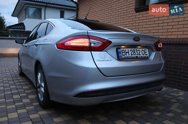 Седан Ford Fusion 2013 в Запорожье