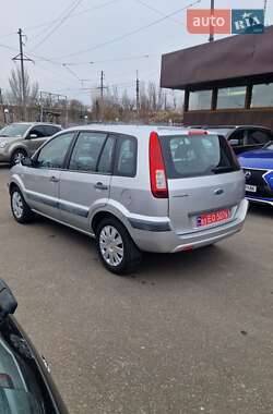 Хэтчбек Ford Fusion 2006 в 