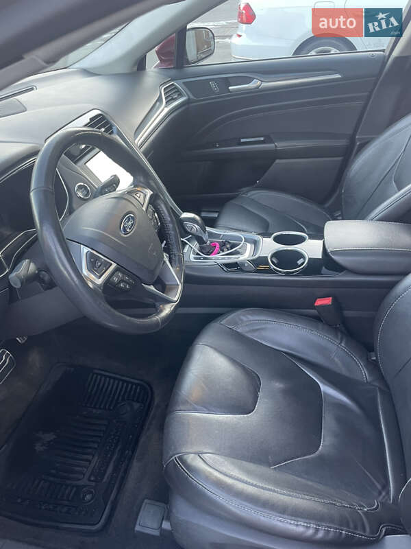 Седан Ford Fusion 2013 в Киеве