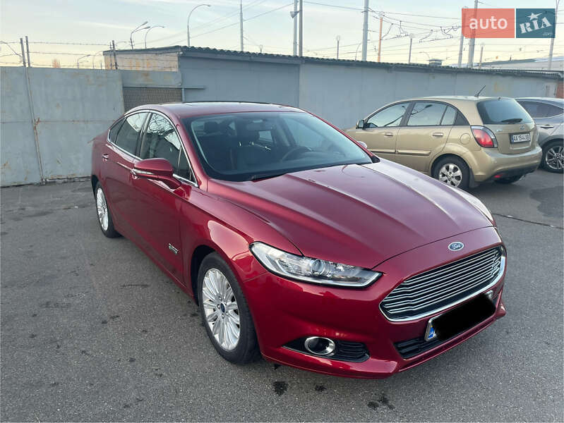 Седан Ford Fusion 2013 в Киеве