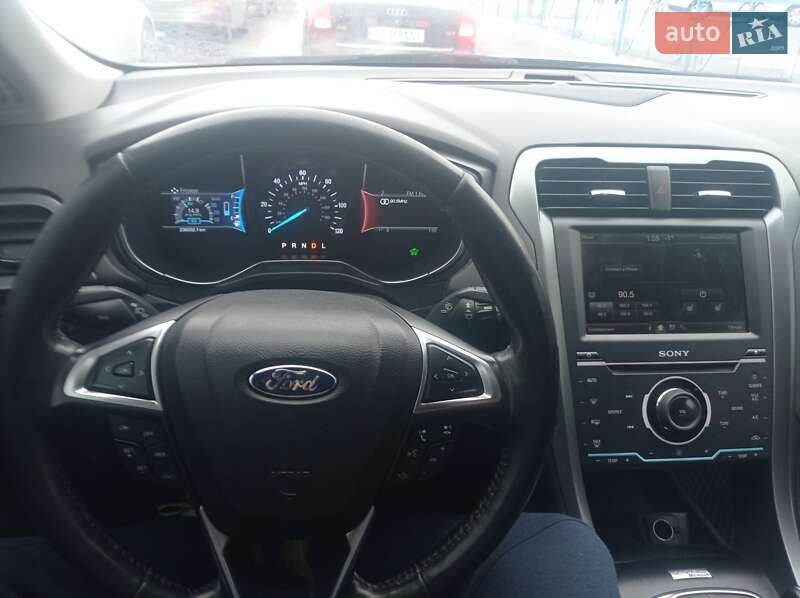 Седан Ford Fusion 2013 в Виннице