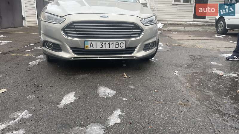 Седан Ford Fusion 2015 в Киеве