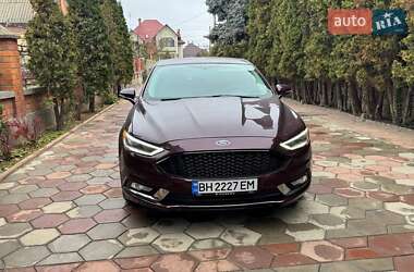 Седан Ford Fusion 2016 в Измаиле