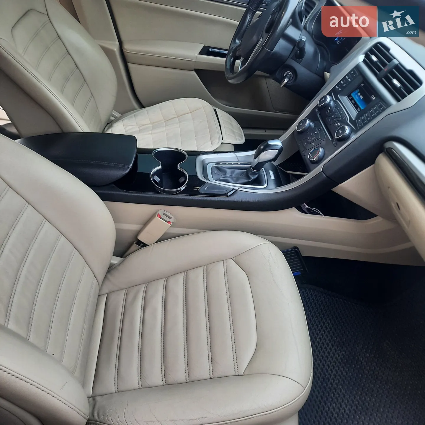 2014 Ford Fusion - мініатюра 18