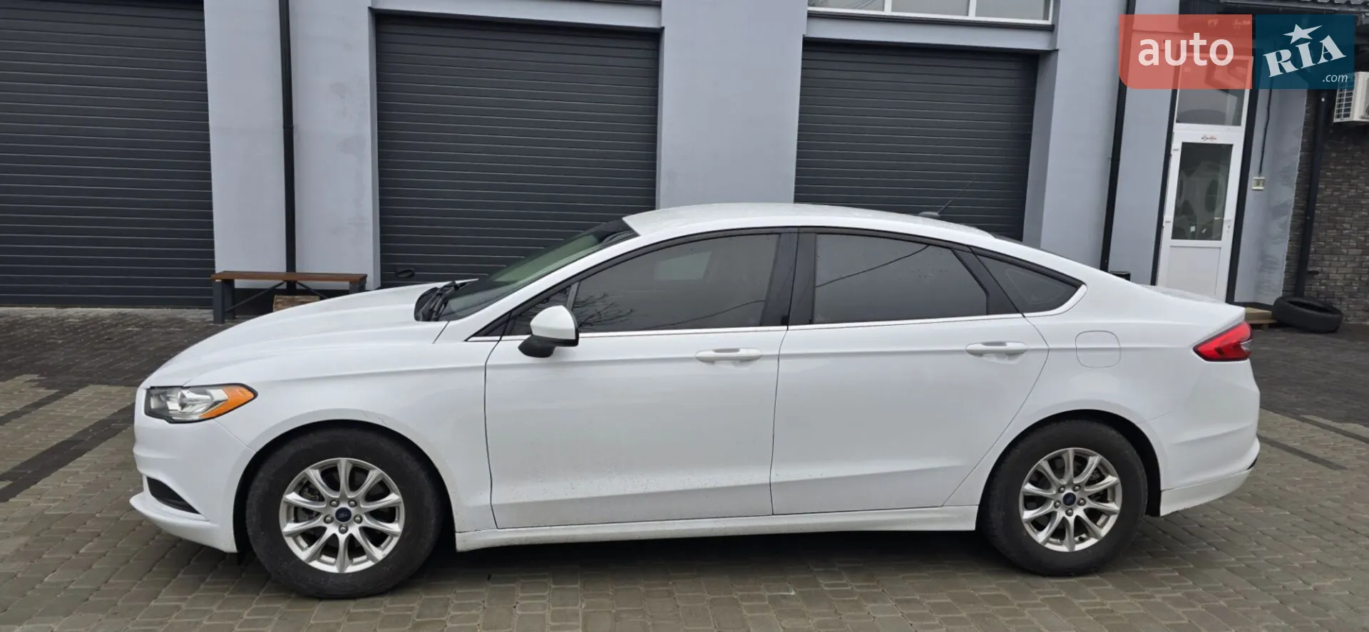 2016 Ford Fusion - мініатюра 5