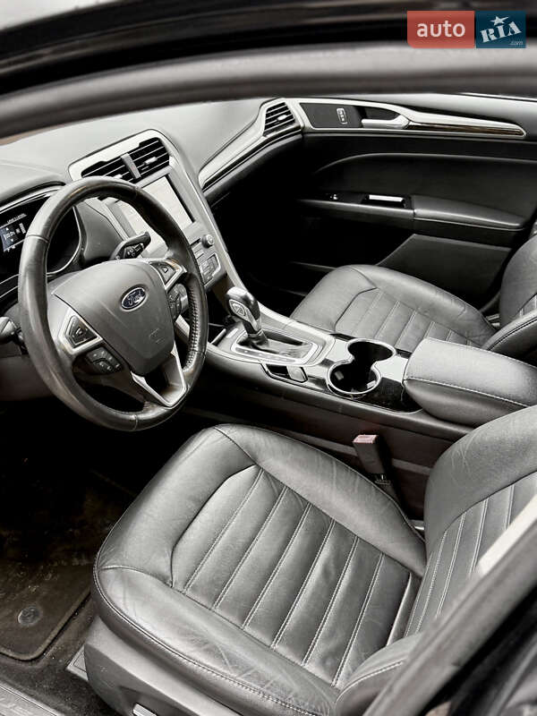 Седан Ford Fusion 2015 в Киеве
