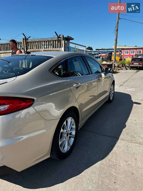 Седан Ford Fusion 2018 в Одессе