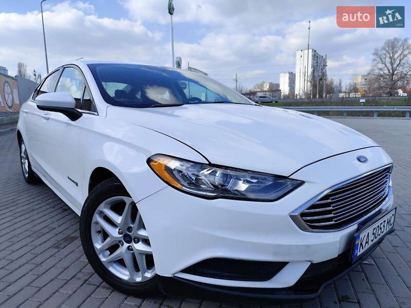 Ford Fusion 2016