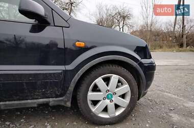 Хэтчбек Ford Fusion 2007 в 