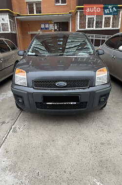 Хетчбек Ford Fusion 2008 в Сумах