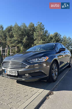 Седан Ford Fusion 2016 в Львові