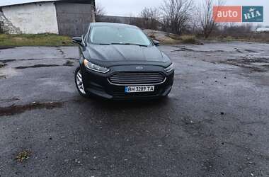 Седан Ford Fusion 2013 в 