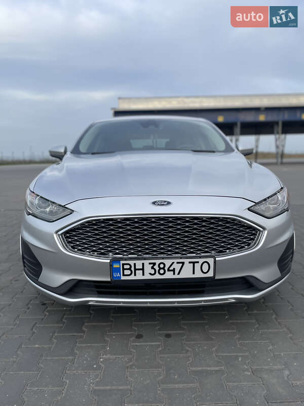 Седан Ford Fusion 2019 в Одессе