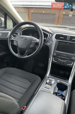 Седан Ford Fusion 2019 в Одессе